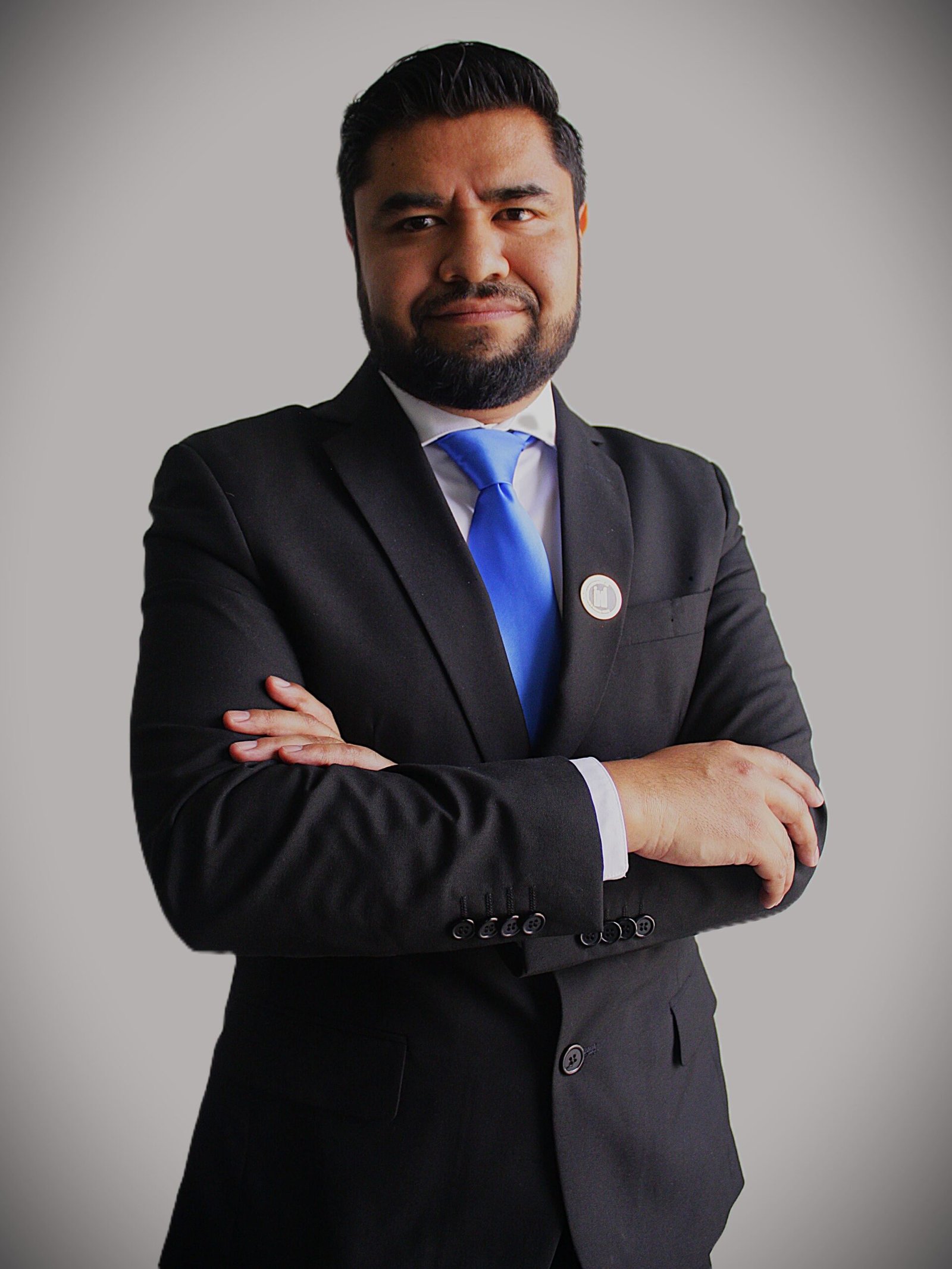 Dr. Martín Cruz Olivares